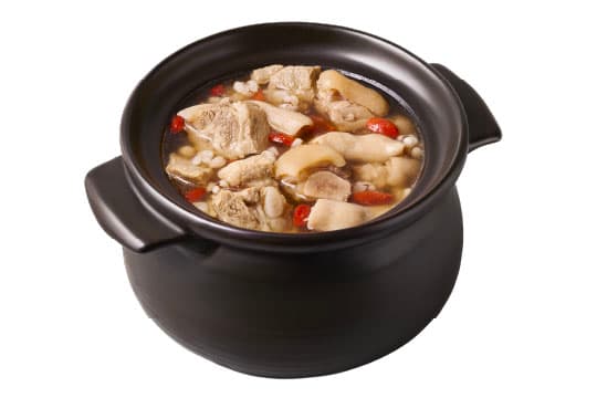 金補四神排骨湯